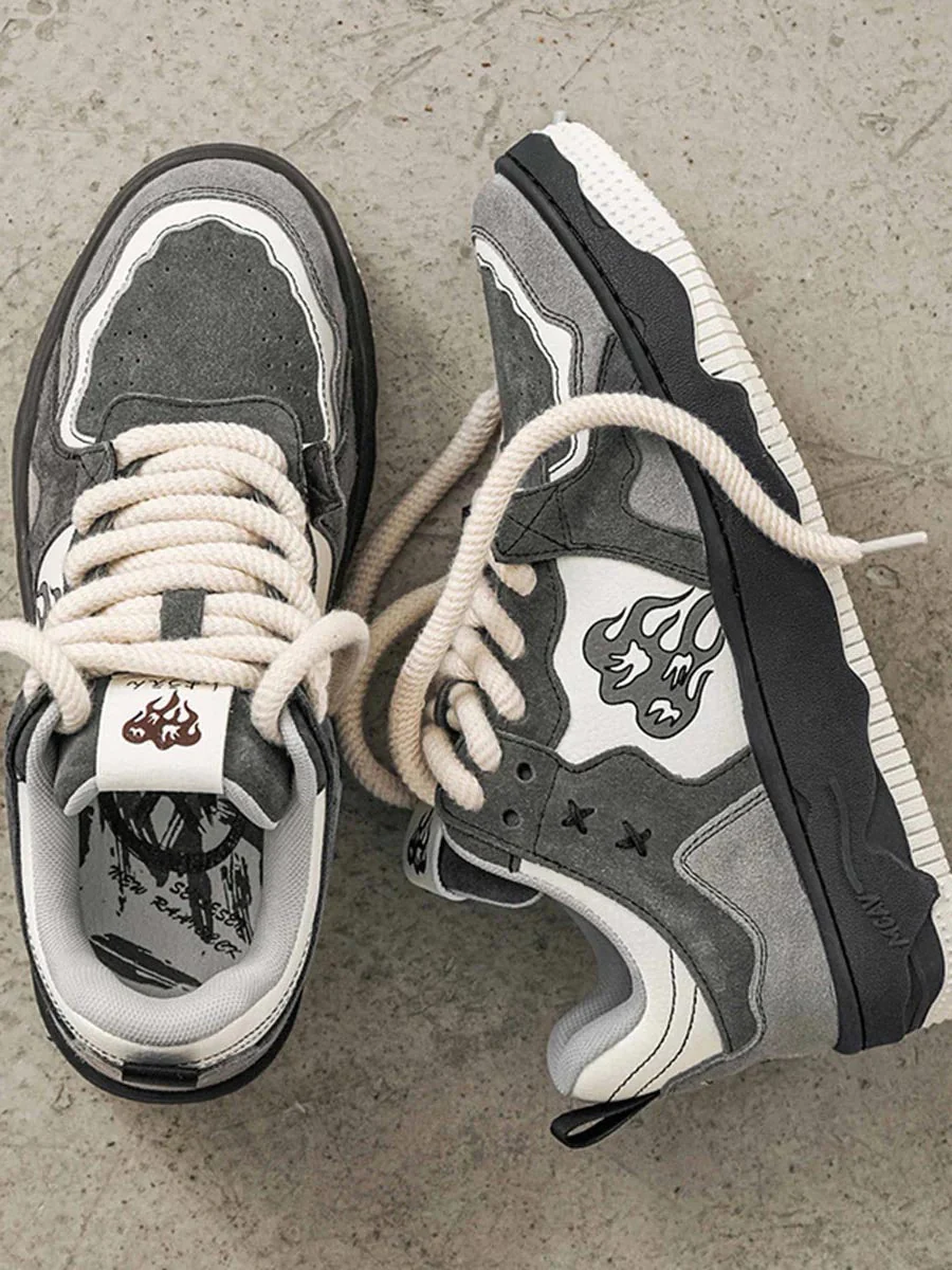 Retro Heart Sneaker - Image 4